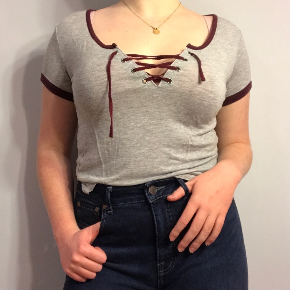 FOREVER 21 Lace Up Contrast Cropped T Shirt